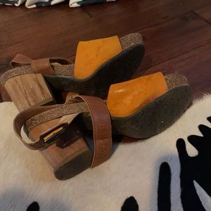 🌹🌹🌹Rylko sandals Size 40🌹🌹🌹